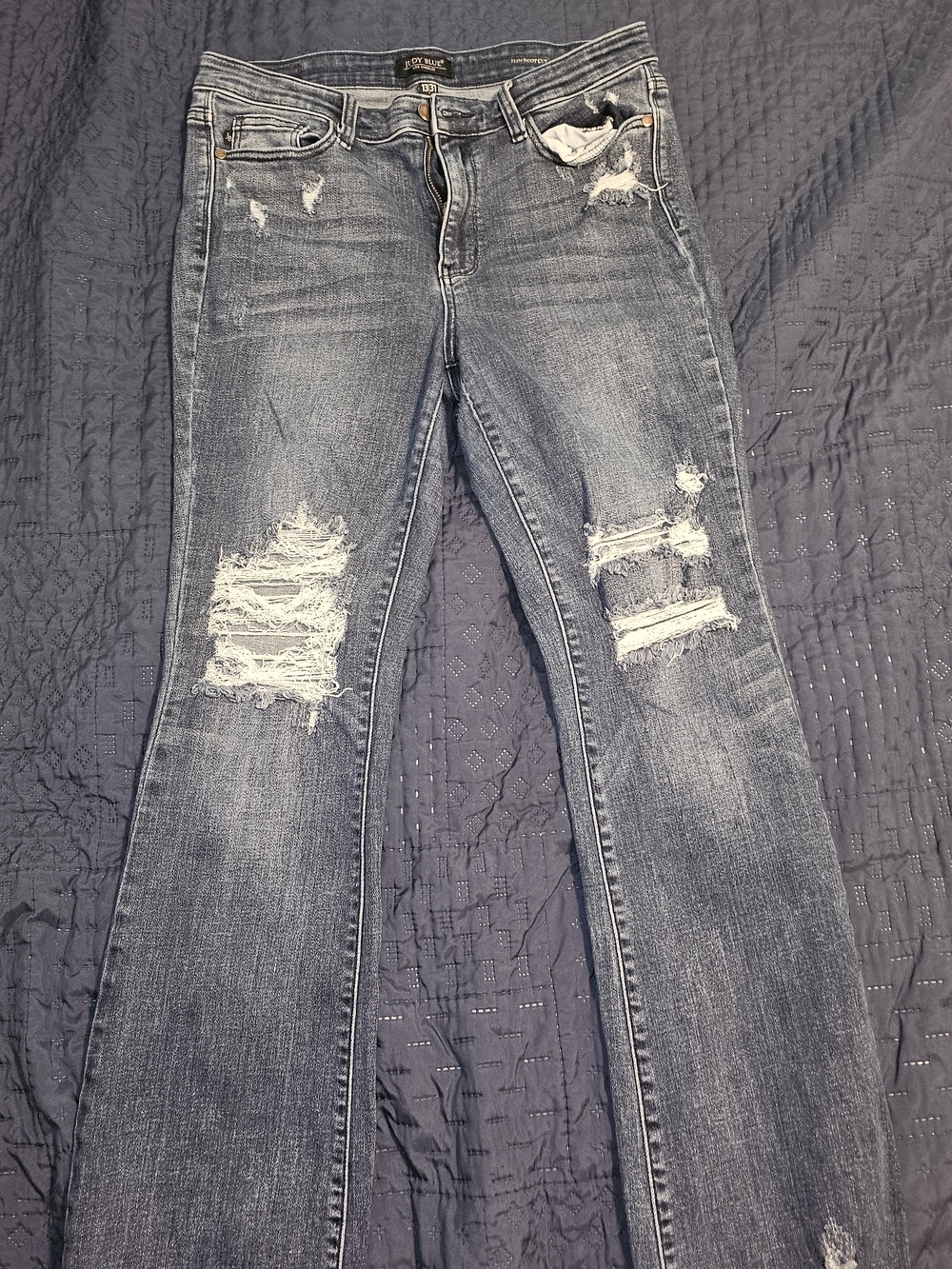 Distressed Women's Blue Jeans - Slim Fit